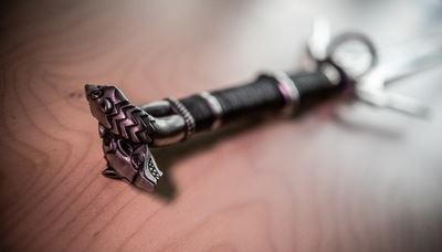 Руководитель CD Projekt RED выставил на благотворительный аукцион меч ведьмака Геральта из серии The Witcher